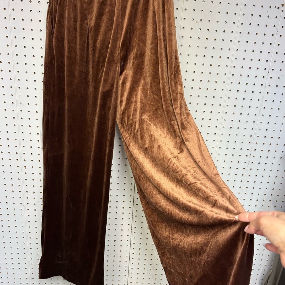 Umgee Chocolate Velvet Wide-Leg Pants - Picture 4 of 8